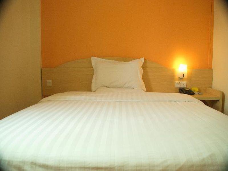 7 Days Inn Shanghai Hongkou Football Stadium Branch Esterno foto